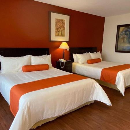 Capital O La Huerta Golf & Hotel チョルーラ エクステリア 写真